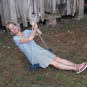 Meet your Posher, Pamela